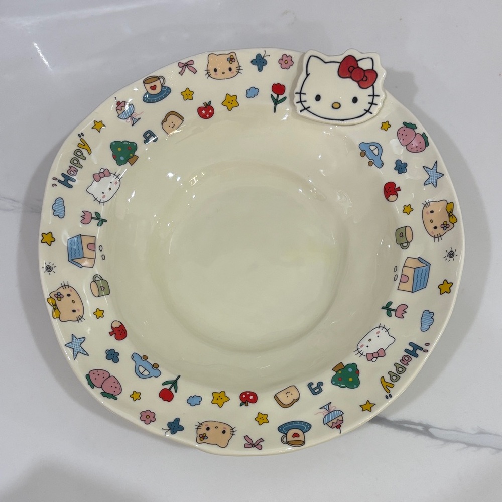 Colorful Hello Kitty Handcrafted Ceramic Pasta Plate, 8.9-Inch